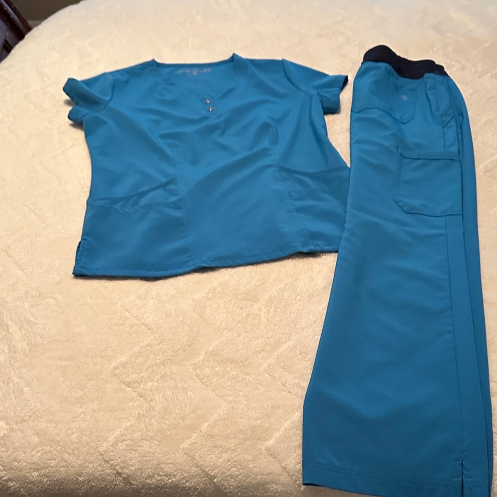 Easy Stretch Blue Scrub Top and Pants Set